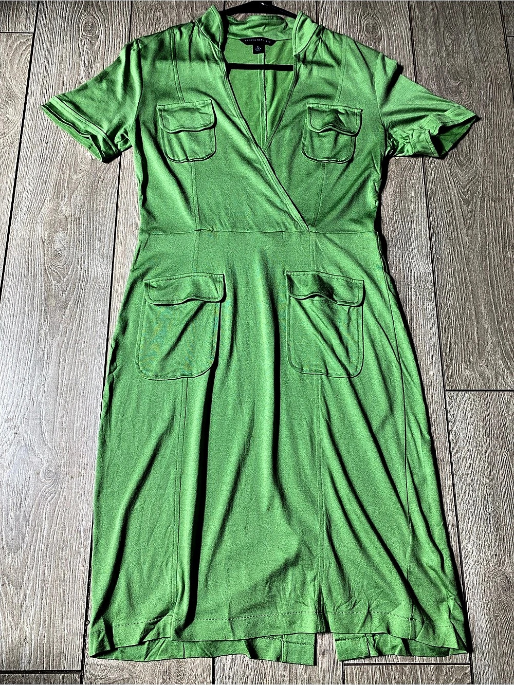 Banana Republic Green Short Sleeve Cargo Utility Wrap Midi Dress Small